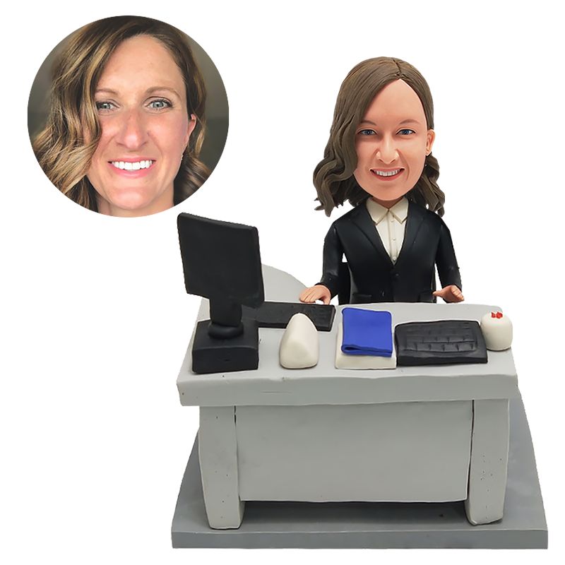 customised bobble head figure business woman in the office professional woman