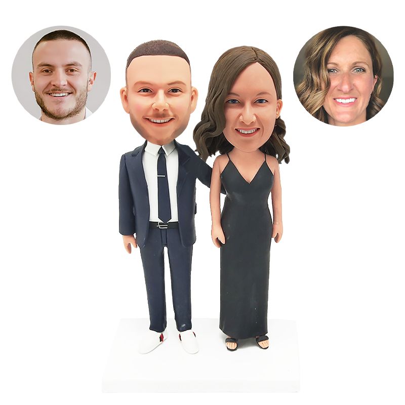 custom made bobble heads figures couple with arm around woman