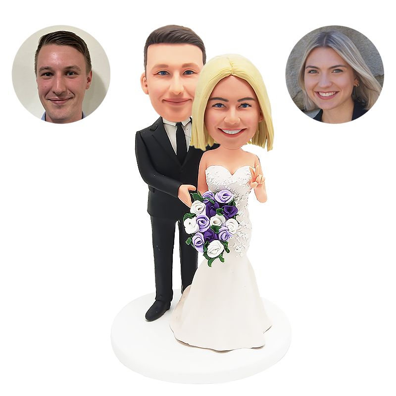 custom bobbleheads figures wedding couple bride holding flowers